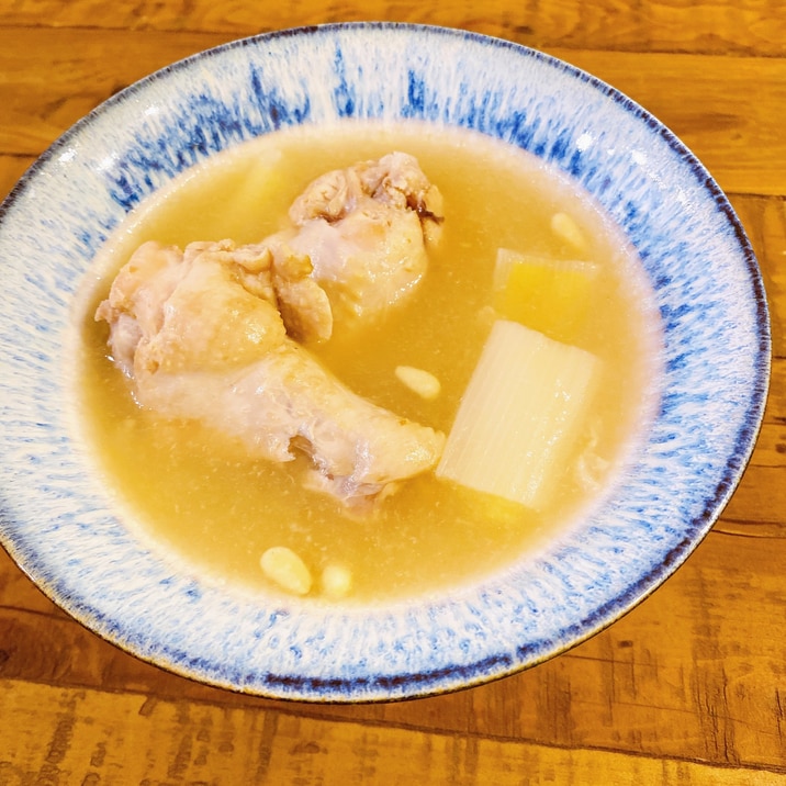 ホットクック1.0L調理♪ 参鶏湯風手羽元のスープ